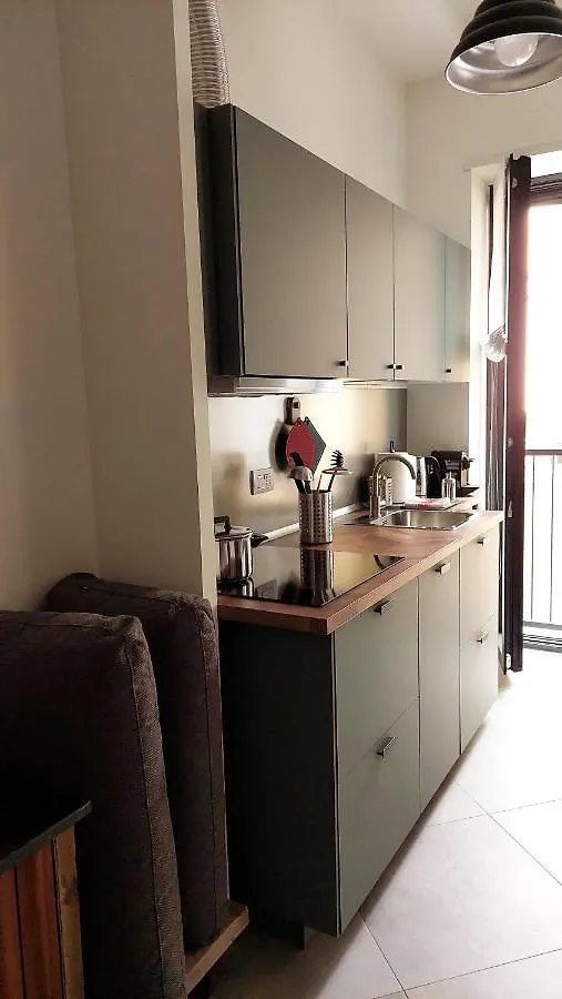 Appartement Little Nest Cenisio Monumentale à Milan
