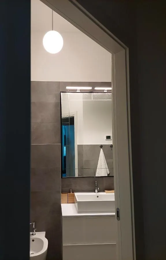 Appartement Little Nest Cenisio Monumentale à Milan